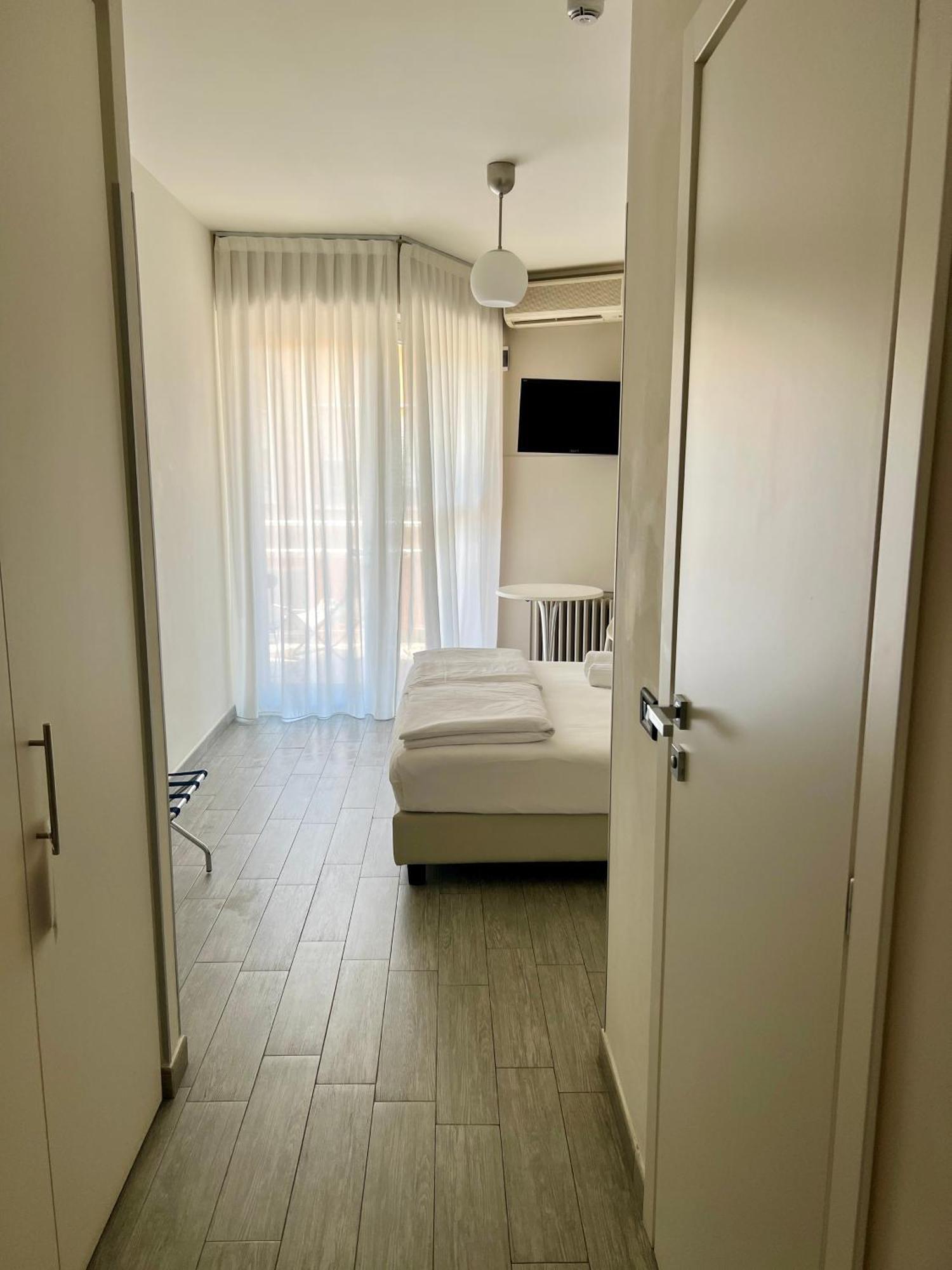 Hotel Astoria Torri Del Benaco Exteriér fotografie